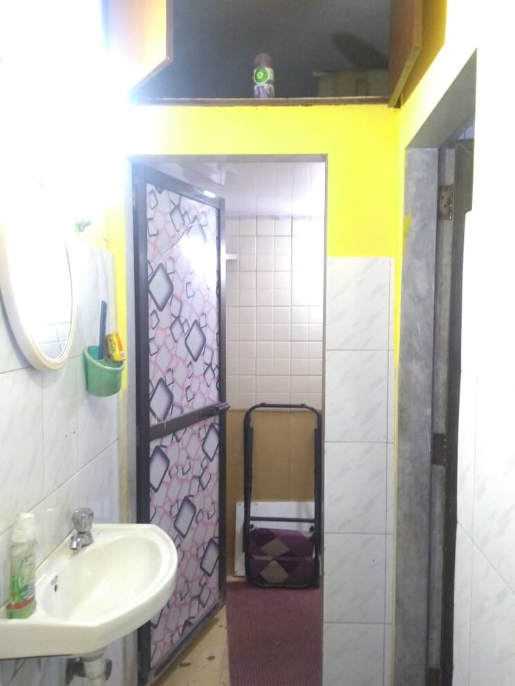 Bathroom, palacia-kingston-phase-2 2 Bedroom 790 Sq.Ft. Apartment In Ghodbunder Road Thane 9801731