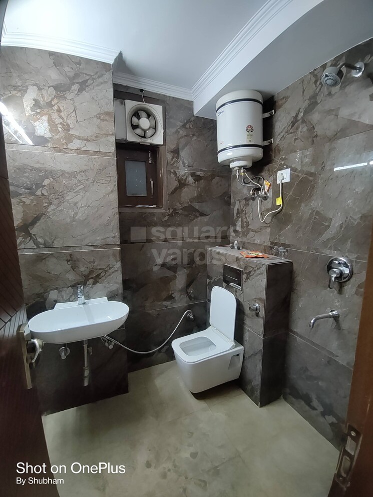 Bathroom, saket 2 Bedroom 900 Sq.Ft. Builder Floor In Saket Delhi 9801753