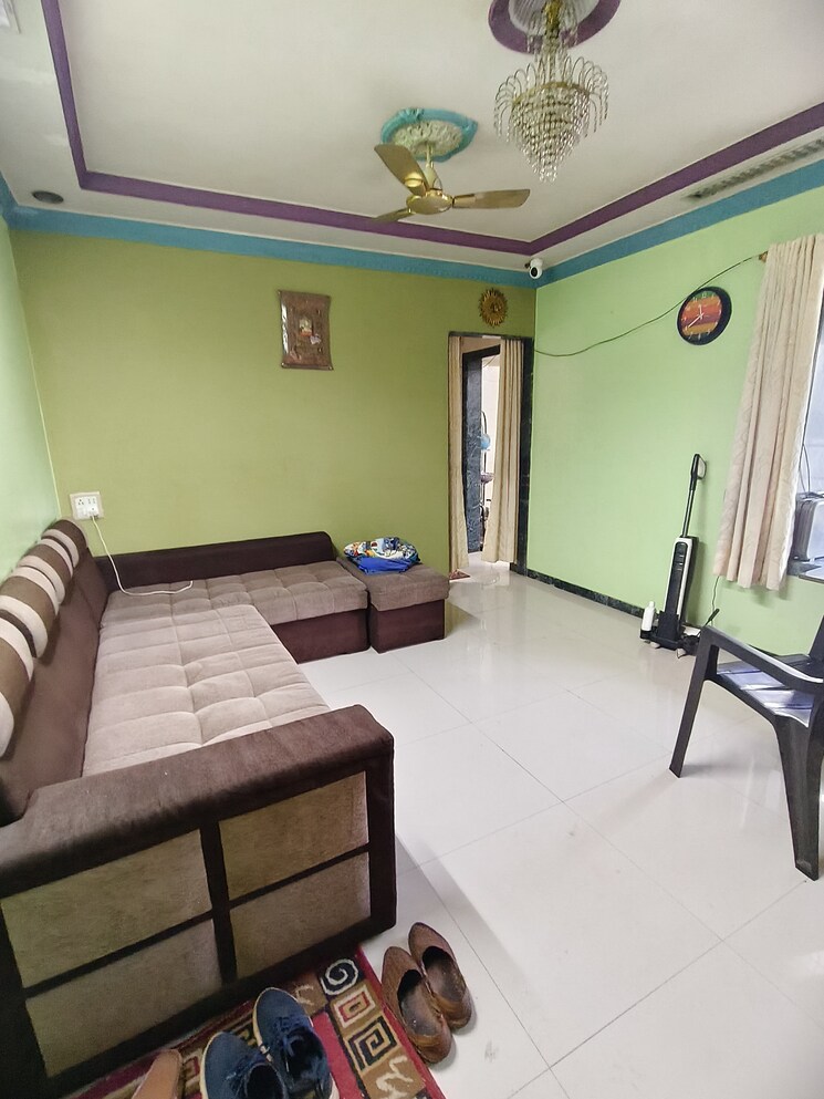 Room, best-view Pg For Boys & Girls In Goregaon East 9801905