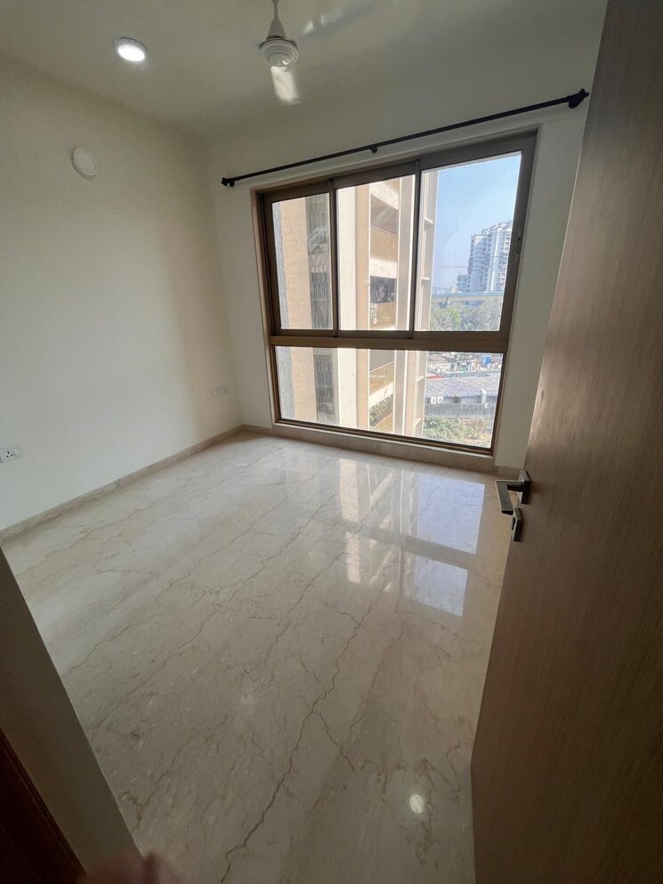 Room, godrej-rks 2 Bedroom 565 Sq.Ft. Apartment In Chembur Mumbai 9801869