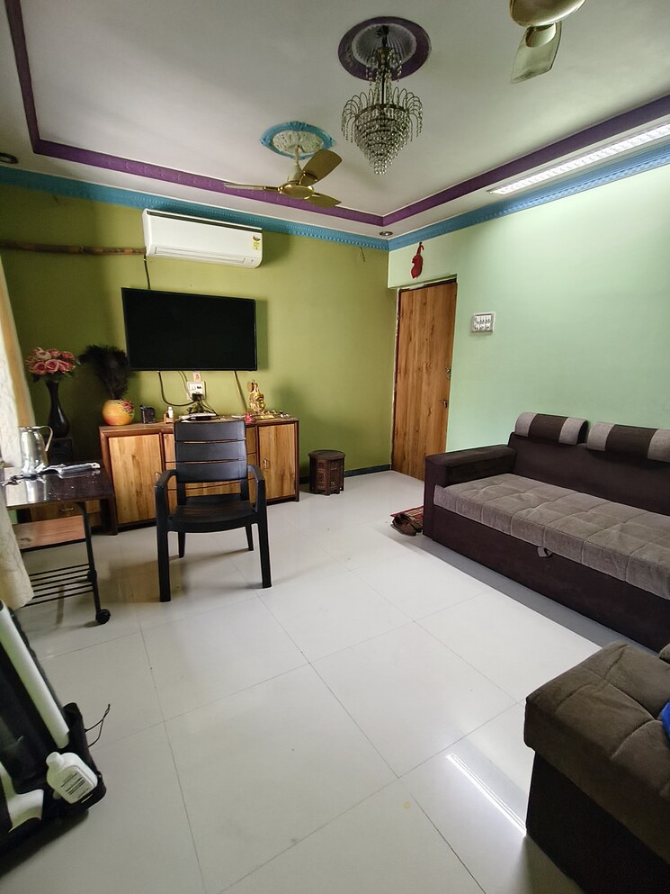 Room, best-view Pg For Boys & Girls In Goregaon East 9801905