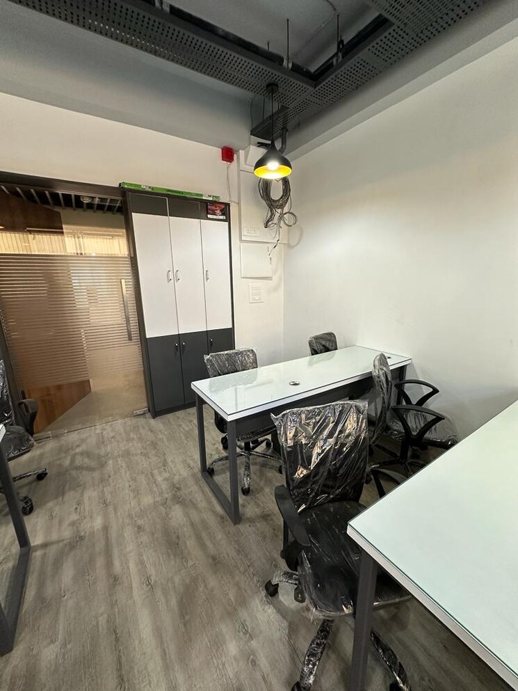 Team Area, bsel-tech-park Commercial Office Space 1230 Sq.Ft. In Vashi Sector 30a Navi Mumbai 9801894