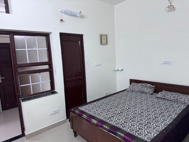 Bedroom, sector 38 2 Bedroom 1800 Sq.Ft. Independent House In Sector 38 Chandigarh 9801914