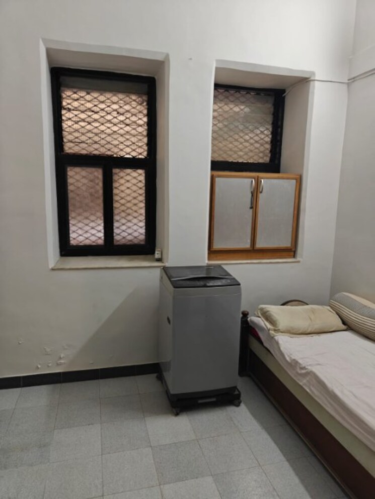 Room, shagun-krishvi-heights 1 Bedroom 397 Sq.Ft. Apartment In Girgaon Mumbai 9802060