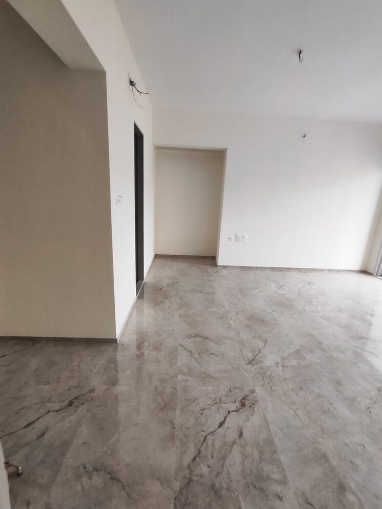 Room, neelkanth-lake-view 3 Bedroom 1300 Sq.Ft. Apartment In Pokhran Road No Two Thane 9802135