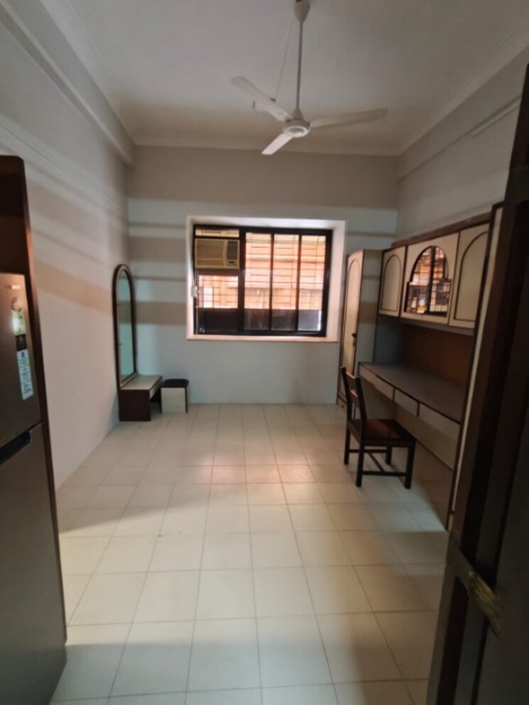 Room, rubberwala-nebula 1.5 Bedroom 585 Sq.Ft. Apartment In Bhuleshwar Mumbai 9802082