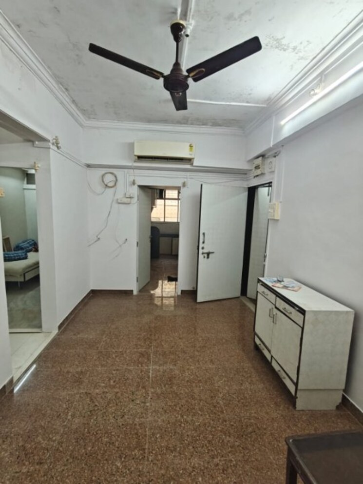 undefined, patel-chs-giragaon 2 Bedroom 585 Sq.Ft. Apartment In Girgaon Mumbai 9802146