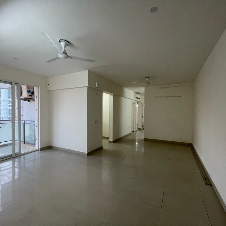 Room, emaar-imperial-gardens 3 Bedroom 2025 Sq.Ft. Apartment In Sector 102 Gurgaon 9802217