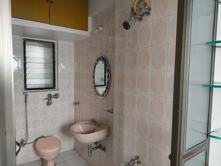 Bathroom, acme-ozone-phase-ii 3 Bedroom 880 Sq.Ft. Apartment In Ghodbunder Road Thane 9802314