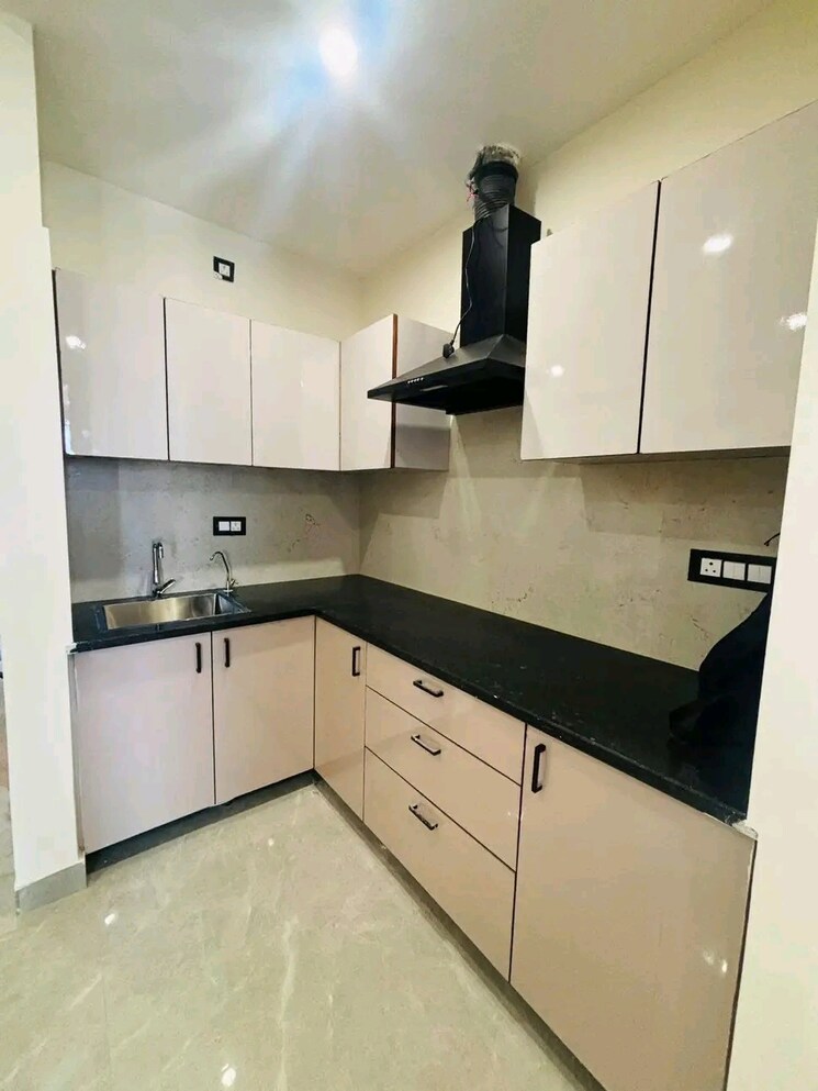 Kitchen, chattarpur 2 Bedroom 900 Sq.Ft. Builder Floor In Chattarpur Delhi 9803254