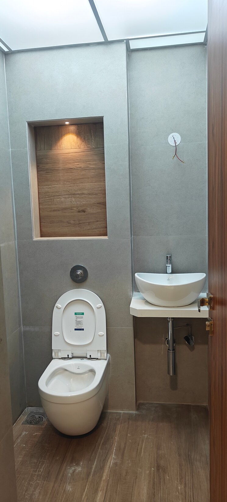 Bathroom, level-the-residences 2 Bedroom 509 Sq.Ft. Apartment In Andheri West Mumbai 9803426
