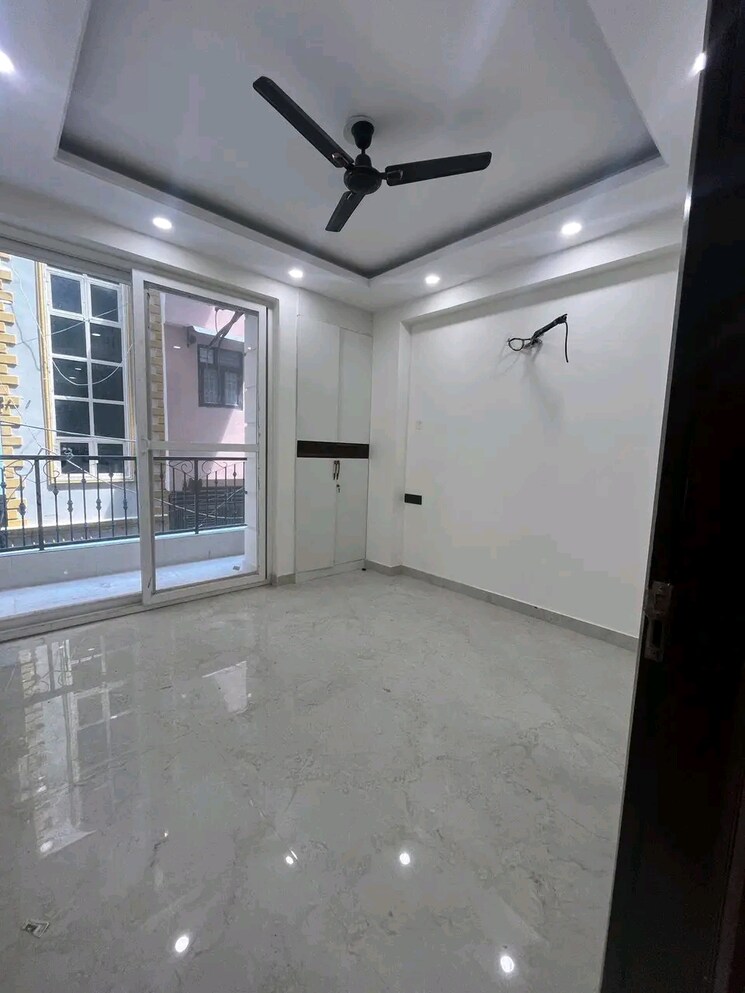 Room, chattarpur 3 Bedroom 1200 Sq.Ft. Builder Floor In Chattarpur Delhi 9803480