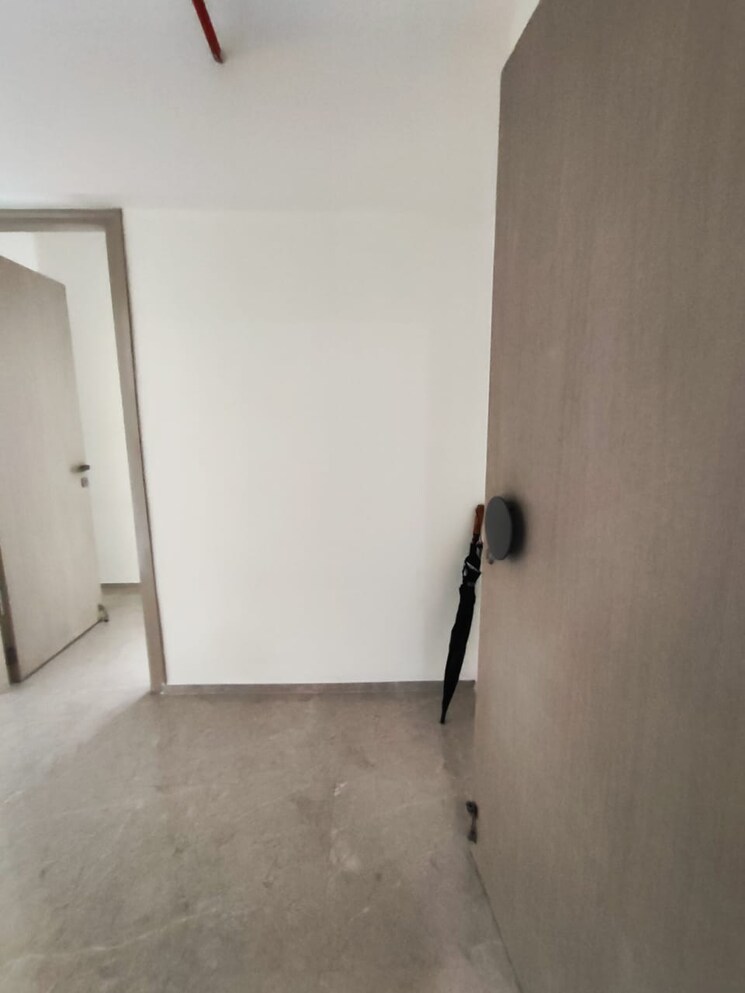 Room, neelkanth-lake-view 3 Bedroom 1300 Sq.Ft. Apartment In Pokhran Road No Two Thane 9803600