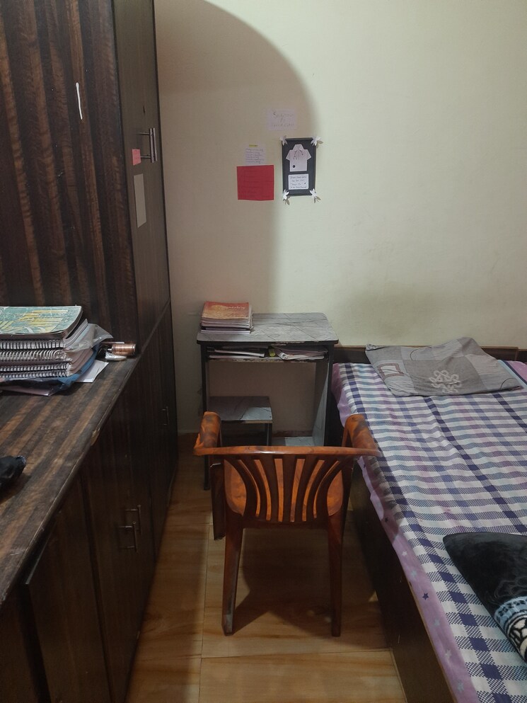 Exterior View, sector 63a Pg For Boys & Girls In Sector 63a 9803740