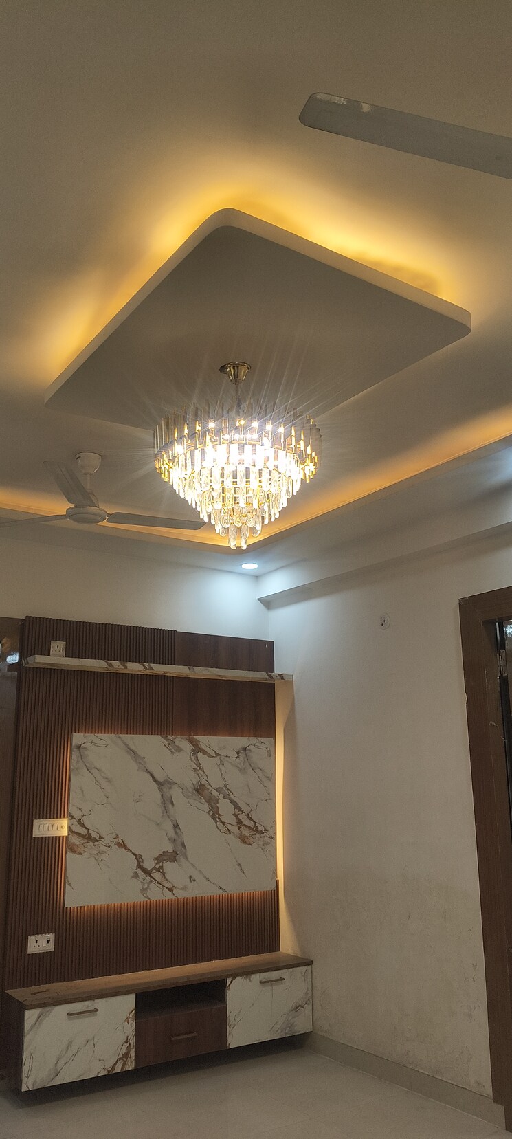 undefined, sector 73 3 Bedroom 1400 Sq.Ft. Builder Floor In Sector 73 Noida 9803900