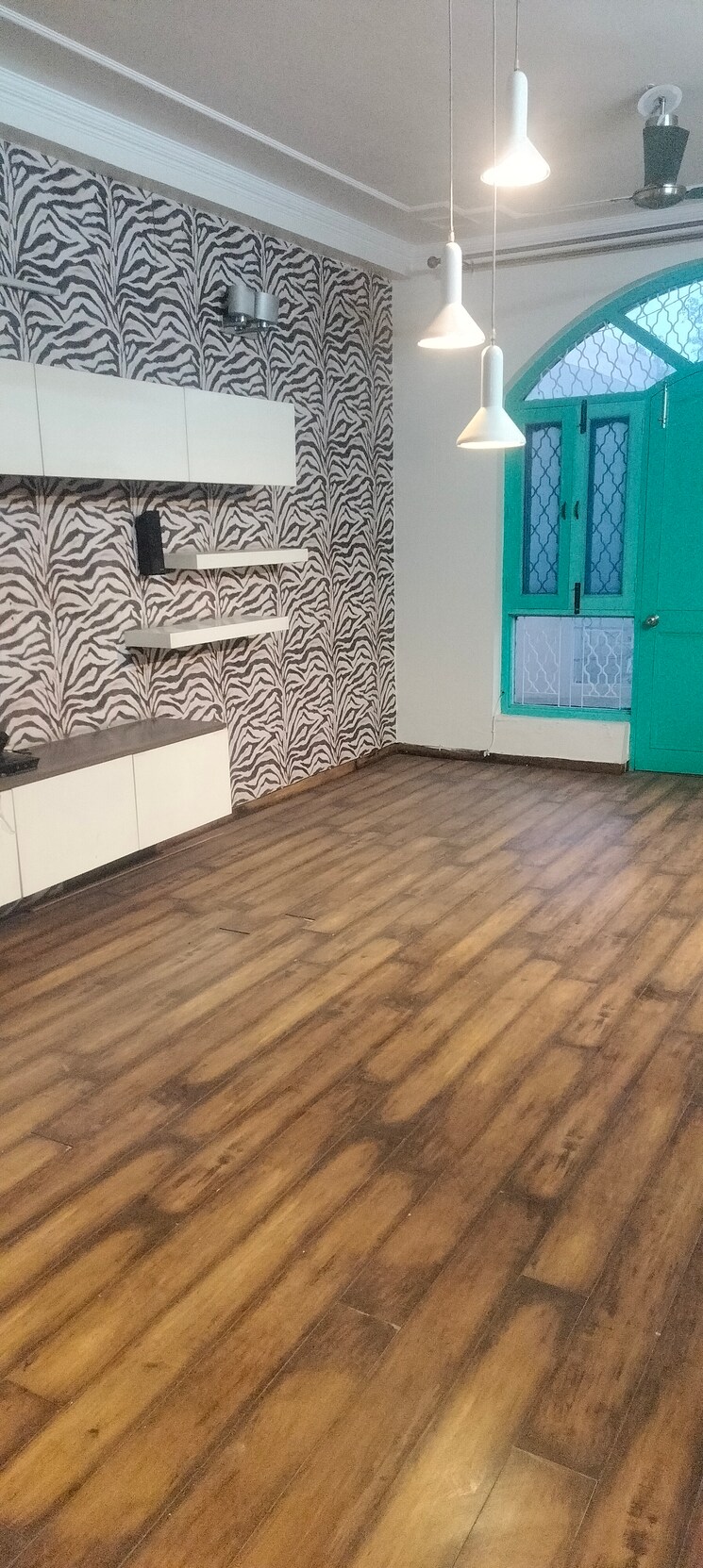 Cover Image, janakpuri 4 Bedroom 3000 Sq.Ft. Builder Floor In Janakpuri Delhi 9803797