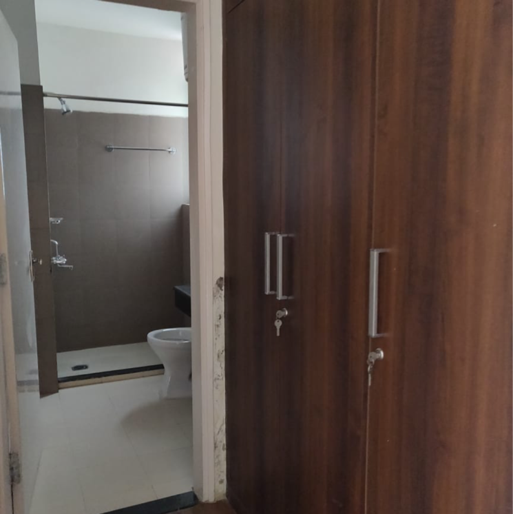 Bathroom, pioneer-park-phase-1 3 Bedroom 1750 Sq.Ft. Apartment In Sector 61 Gurgaon 9804156