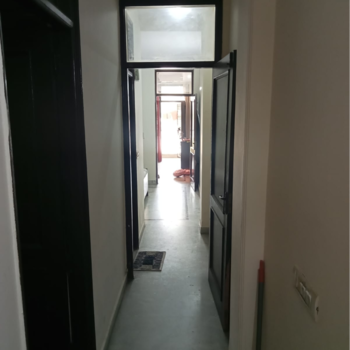 2 BHK Builder Floor for Rent in Lajpat Nagar I, Delhi