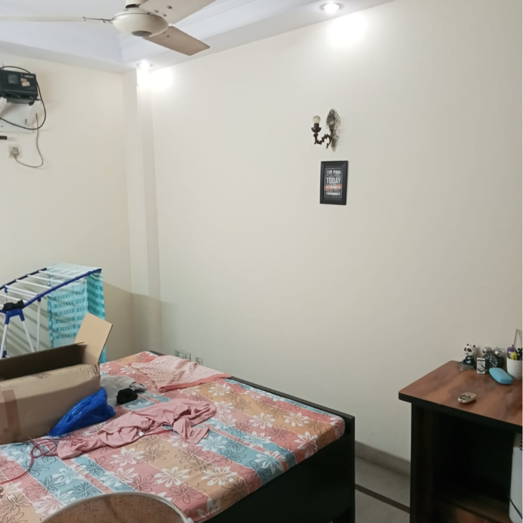 Bedroom, lajpat nagar i 2 Bedroom 900 Sq.Ft. Builder Floor In Lajpat Nagar I Delhi 9804579