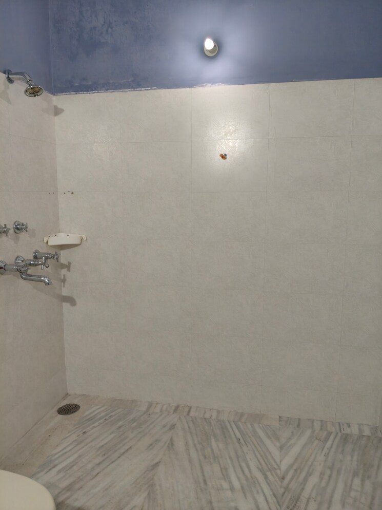 Bathroom, sector 6 3 Bedroom 2300 Sq.Ft. Independent House In Sector 6 Panchkula 9804644