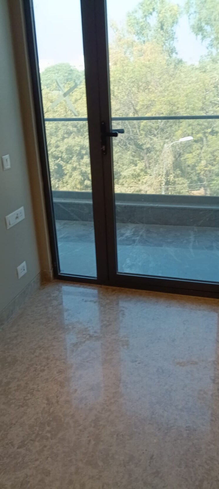 Room, sarvodaya enclave 3 Bedroom 217 Sq.Yd. Builder Floor In Sarvodaya Enclave Delhi 9804551