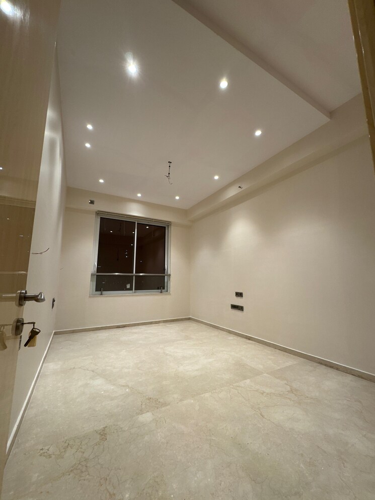 Room, marathon-montesouth-6 3.5 Bedroom 1425 Sq.Ft. Apartment In Byculla West Mumbai 9804708