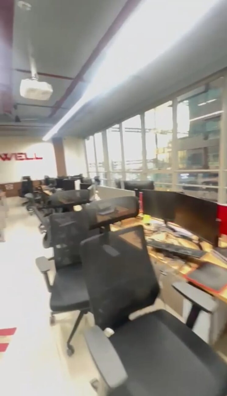 Gym, nehru nagar Commercial Office Space 1200 Sq.Ft. In Nehru Nagar Ahmedabad 9804847