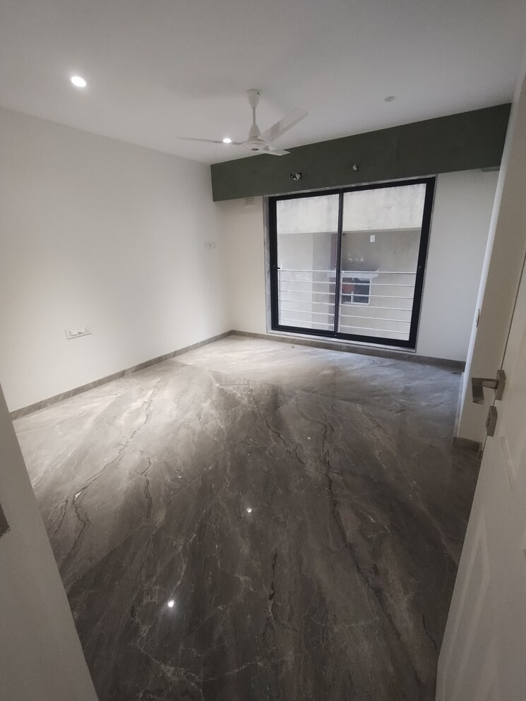 Master Bedroom, lnt-veridian 3 Bedroom 984 Sq.Ft. Apartment In Powai Mumbai 9805021