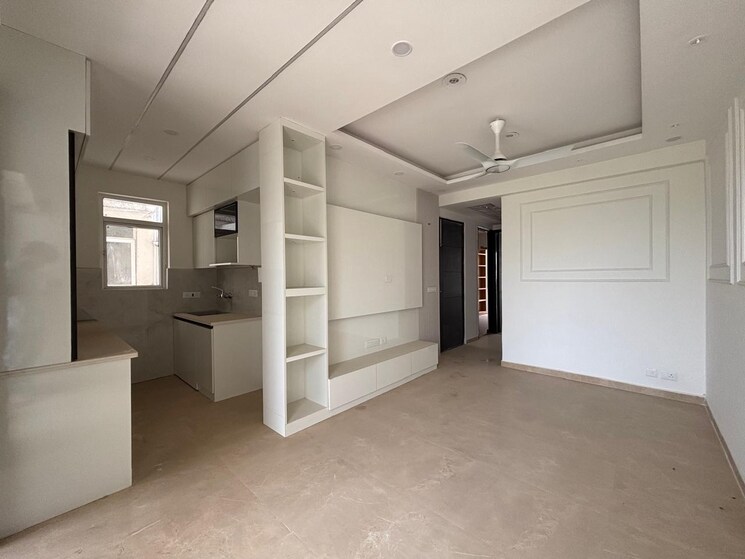 Room, signature-global-park-4-and-5 3 Bedroom 1081 Sq.Ft. Builder Floor In Sohna Sector 36 Gurgaon 9805576