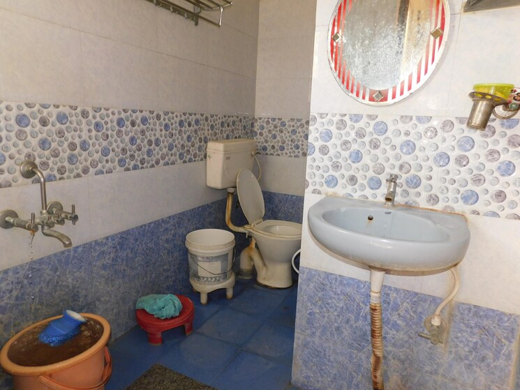 Bathroom, nayandahalli 3 Bedroom 1200 Sq.Ft. Apartment In Nayandahalli Bangalore 9800610