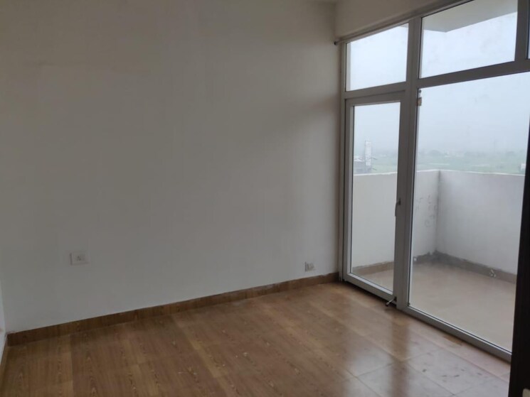 Room, tulip-lemon 2 Bedroom 526 Sq.Ft. Apartment In Sector 69 Gurgaon 9805747