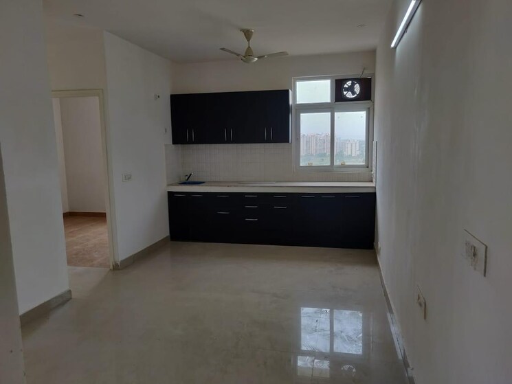 Room, tulip-lemon 2 Bedroom 526 Sq.Ft. Apartment In Sector 69 Gurgaon 9805747