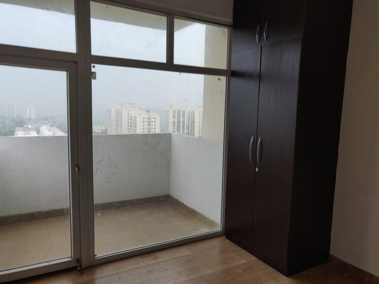 Cover Image, tulip-lemon 2 Bedroom 526 Sq.Ft. Apartment In Sector 69 Gurgaon 9805747