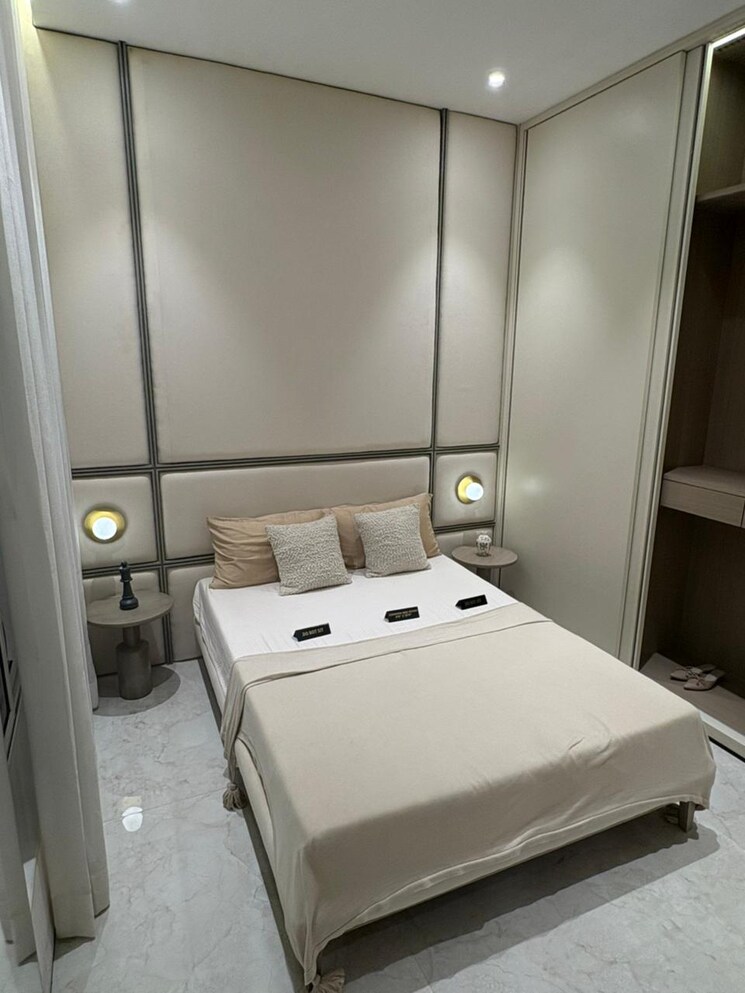 Bathroom, starwing-i-stay 2 Bedroom 611 Sq.Ft. Apartment In Andheri East Mumbai 9806127