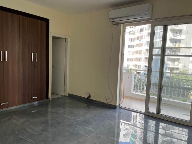 Room, chd-avenue-71 3 Bedroom 1802 Sq.Ft. Apartment In Sector 71 Gurgaon 9806715