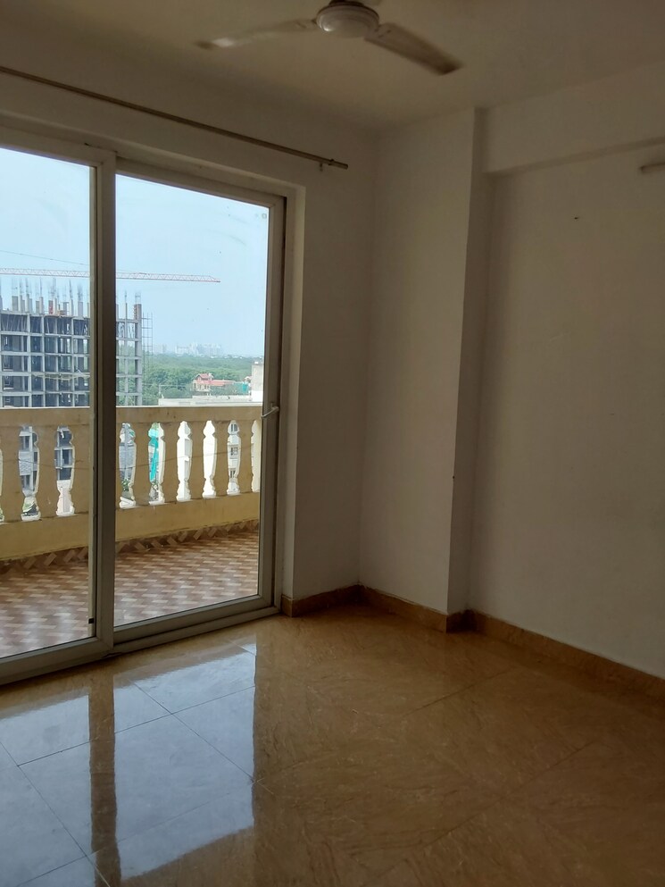 undefined, ansal-royal-heritage 2.5 Bedroom 1000 Sq.Ft. Apartment In Sector 70 Faridabad 9806842