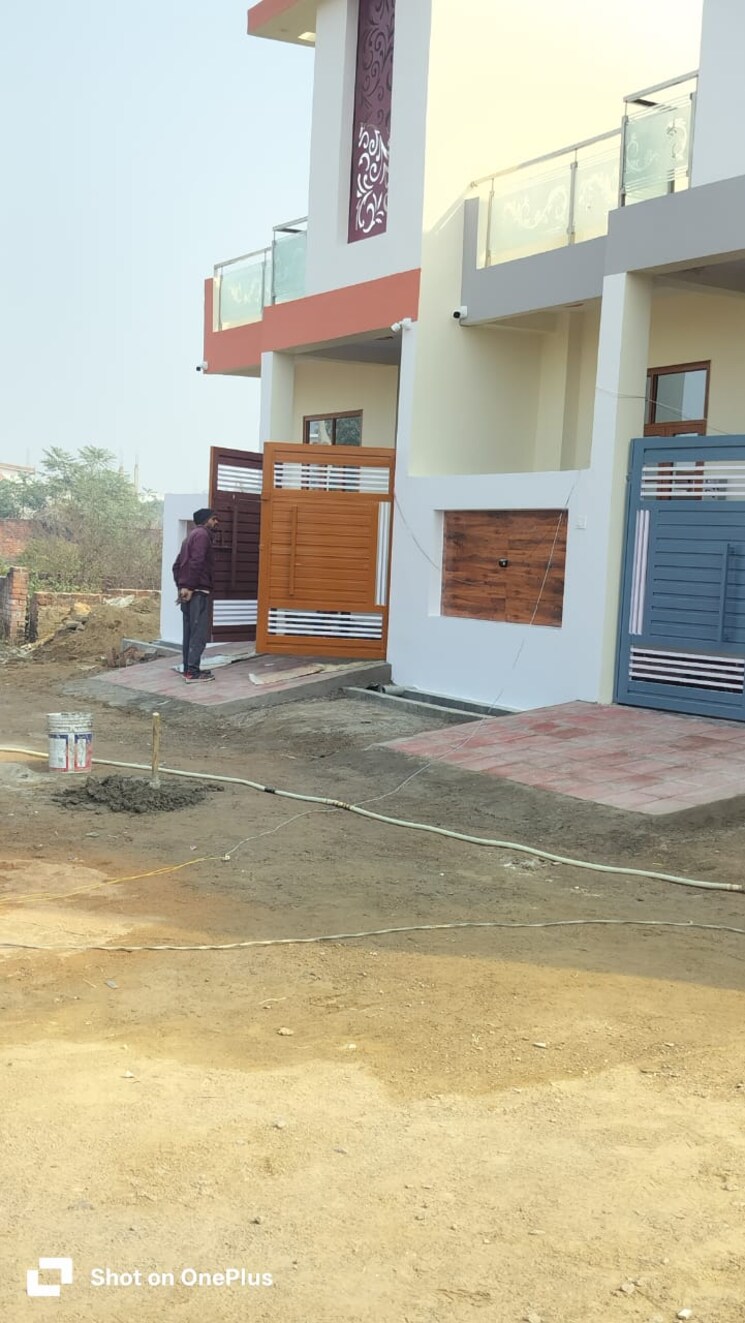 Exterior View, gomti nagar 2 Bedroom 1350 Sq.Ft. Independent House In Gomti Nagar Lucknow 9806870