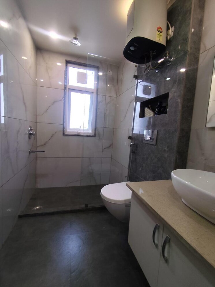 Bathroom, kibithu-homes 3 Bedroom 2400 Sq.Ft. Apartment In Sector 47 Gurgaon 9806877