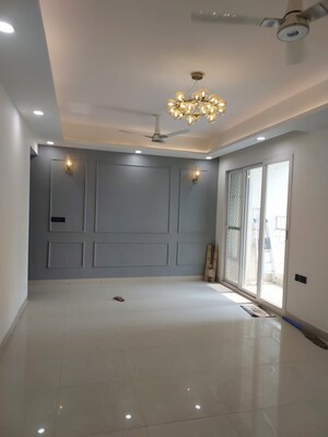 Room in 3 BHK Apartment at ABA Ivy County, Sector 75 – for Rent