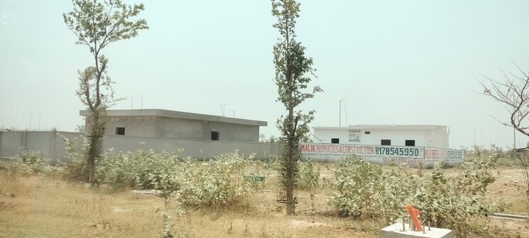 Cover Image, yamuna expressway  5382 Sq.Ft. Plot In Yamuna Expressway Greater Noida 9807114