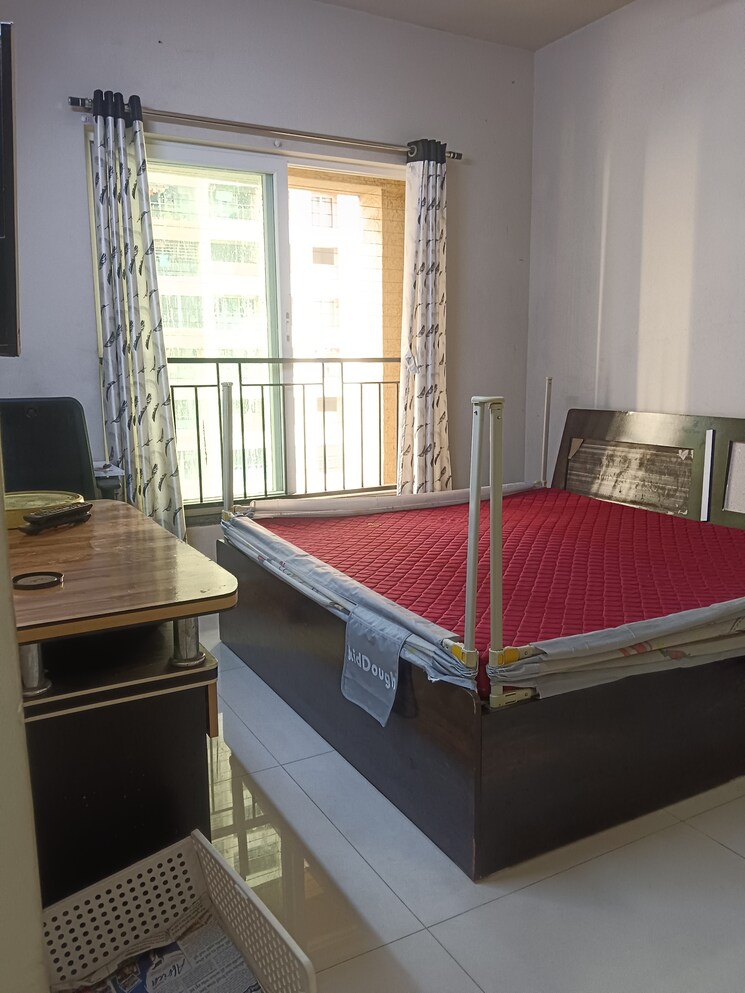 Bedroom, rustomjee-urbania-azziano 2 Bedroom 698 Sq.Ft. Apartment In Thane West Thane 9807425