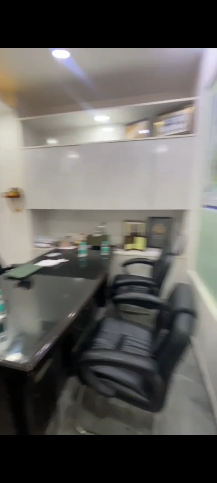 undefined, netaji subhash place Commercial Office Space 700 Sq.Ft. In Netaji Subhash Place Delhi 9807447