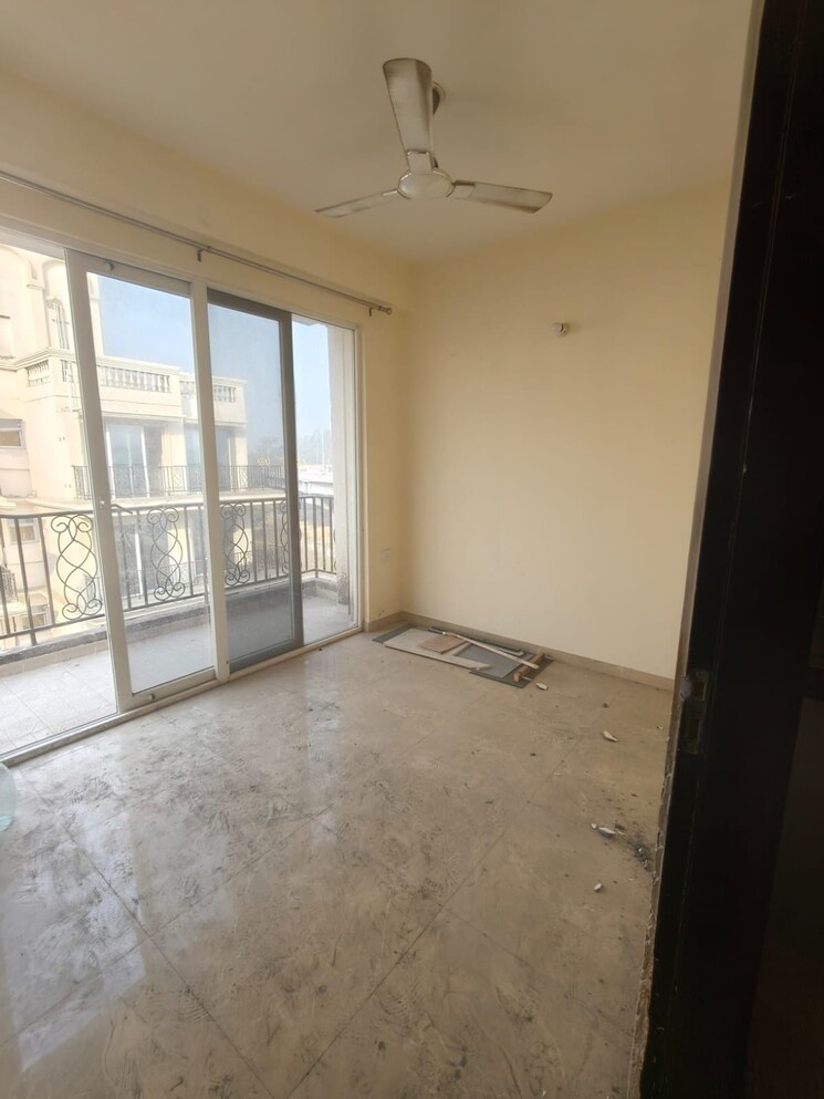 Cover Image, signature-global-park-4-and-5 3 Bedroom 1120 Sq.Ft. Builder Floor In Sohna Sector 36 Gurgaon 9807458