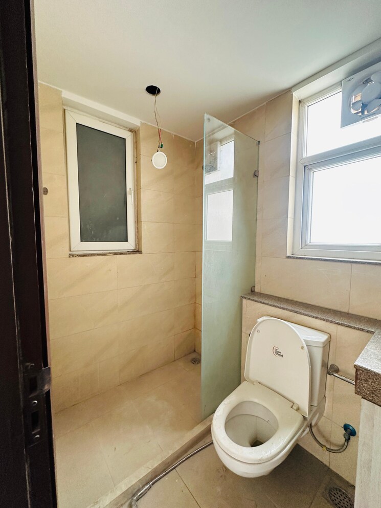 Bathroom, puri-anand-villas-phase-ii 3 Bedroom 1940 Sq.Ft. Apartment In Sector 81 Faridabad 9807475