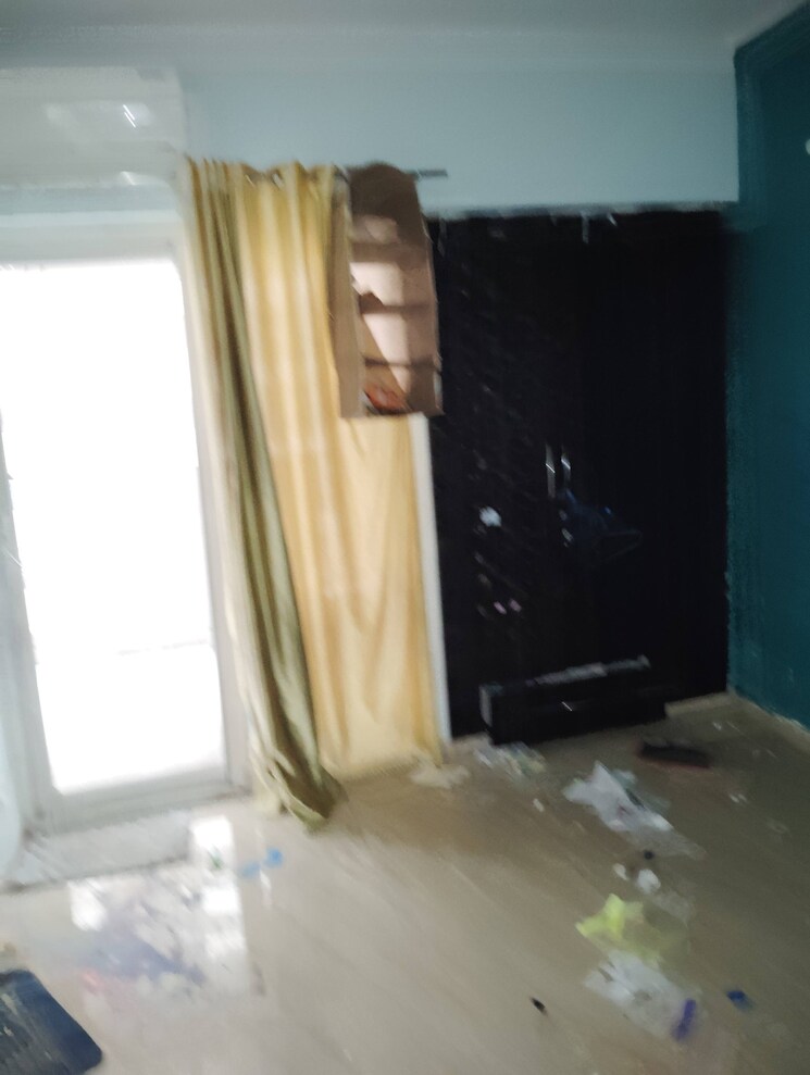 Living Room, gaur-city-2-14th-avenue 2 Bedroom 955 Sq.Ft. Apartment In Sector 16c Greater Noida Greater Noida 9807544