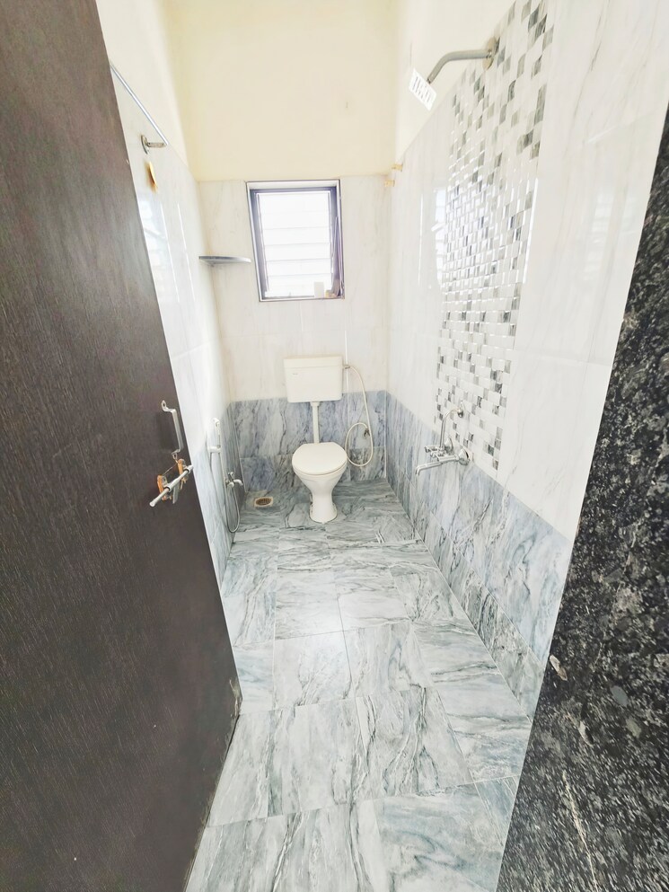 Bathroom, wadgaon sheri 1 RK 210 Sq.Ft. Apartment In Wadgaon Sheri Pune 9807553