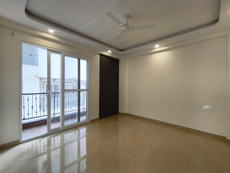 Room, chattarpur 3 Bedroom 1500 Sq.Ft. Builder Floor In Chattarpur Delhi 9807615