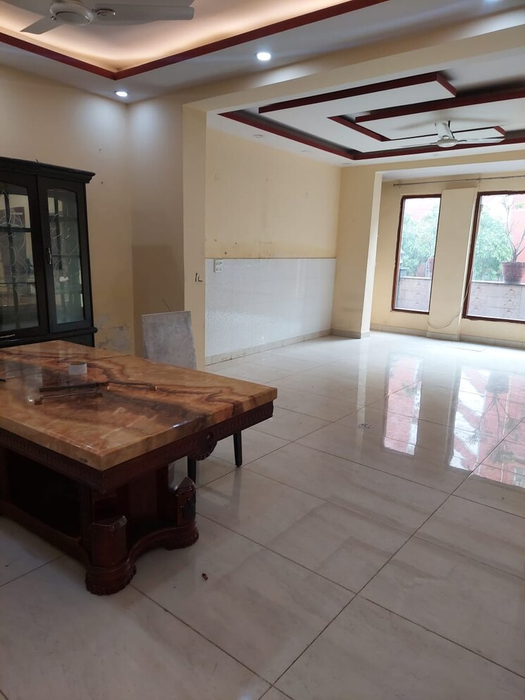 Bedroom, rwa-apartments 3 Bedroom 1500 Sq.Ft. Independent House In Sector 31 Noida 9807620