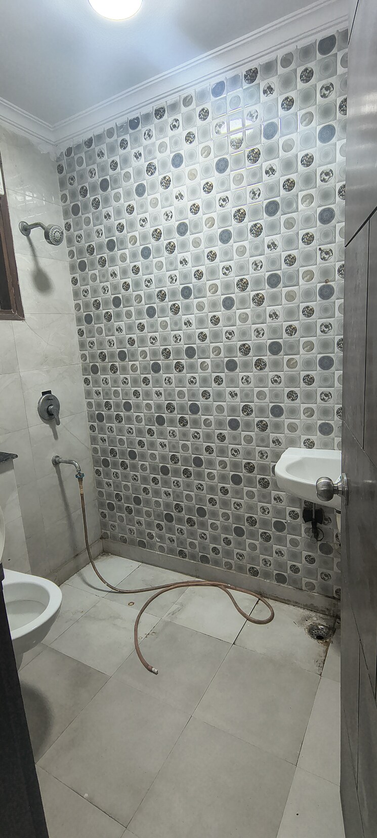 Bathroom, panchsheel vihar 2 Bedroom 765 Sq.Ft. Builder Floor In Panchsheel Vihar Delhi 9807728