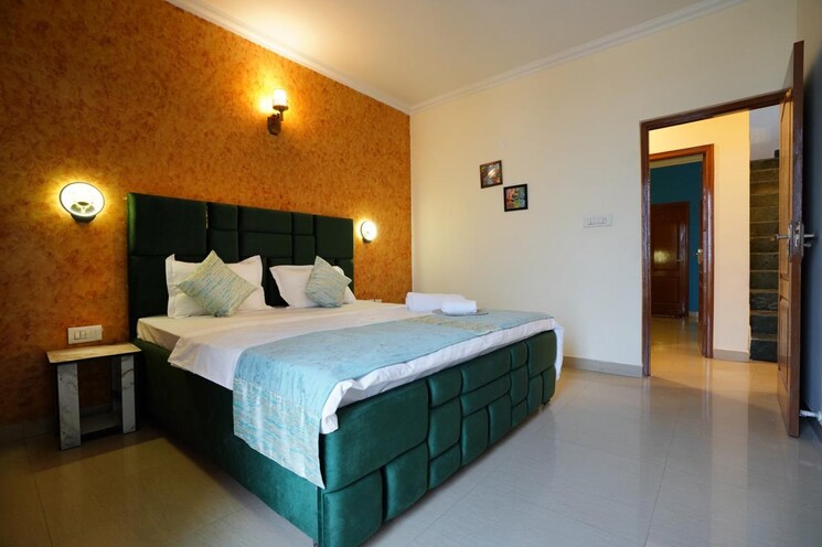Bedroom, golden-sand-apartments 4 Bedroom 2250 Sq.Ft. Penthouse In Dhakoli Zirakpur 9807996